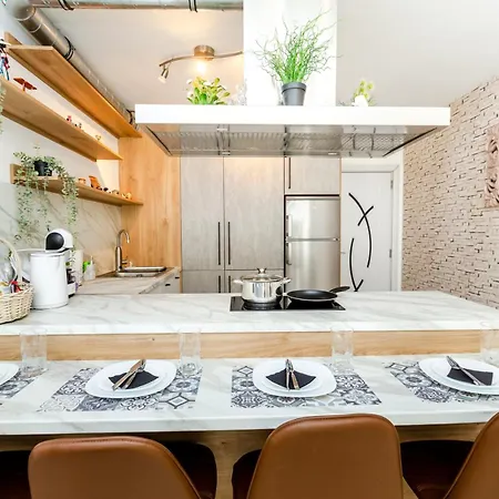 The White 3br - Free Parking Sofía