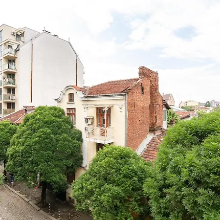 The White 3br - Free Parking *