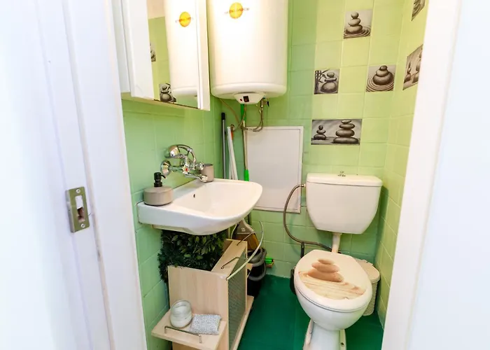 Apartment The White 3br - Free Parking *