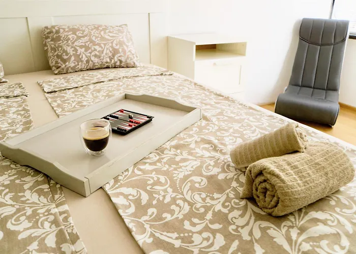 The White 3br - Free Parking * София