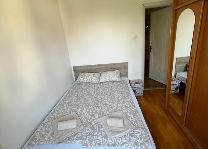 The White 3br - Free Parking София